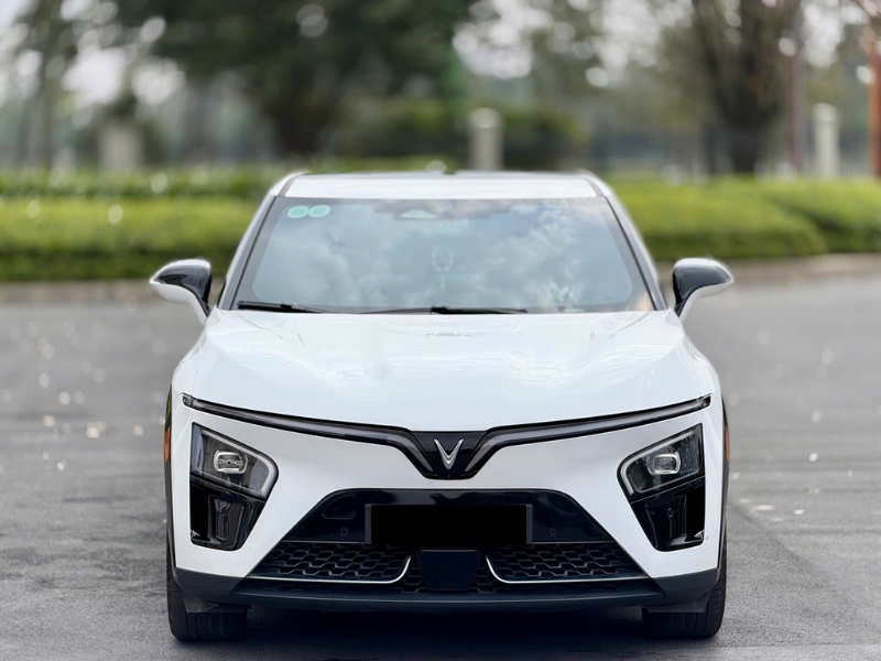 Đầu xe VinFast VF7 - VinFast Hải Phòng
