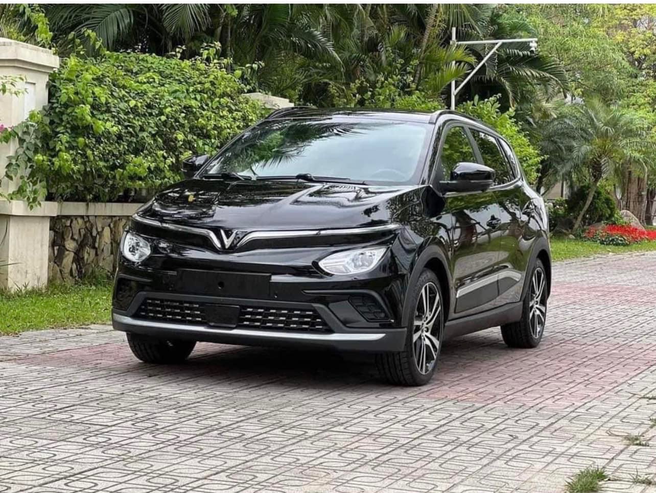 VinFast VFe34 Màu Đen